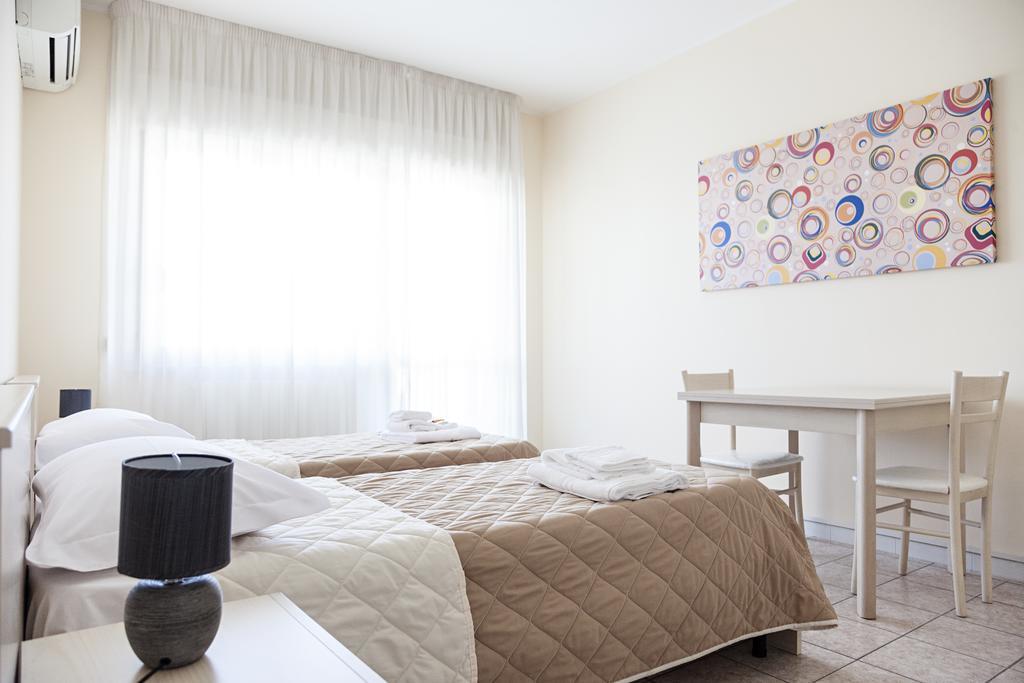 Quarantadue Quindici Hotel แตร์โมลิ ภายนอก รูปภาพ