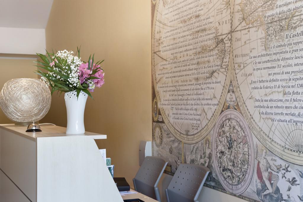 Quarantadue Quindici Hotel แตร์โมลิ ภายนอก รูปภาพ