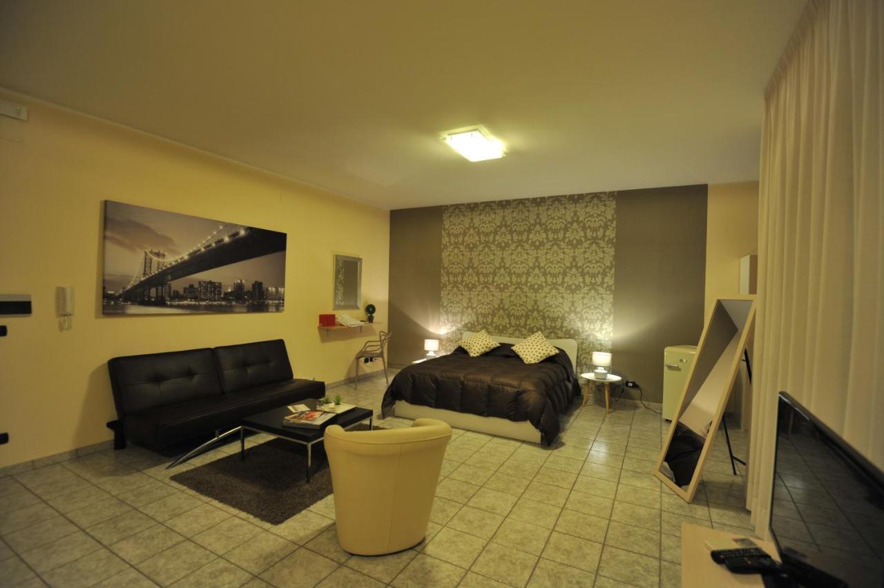 Quarantadue Quindici Hotel แตร์โมลิ ภายนอก รูปภาพ